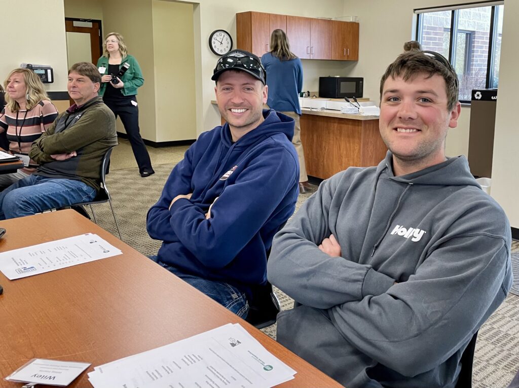 Lineman Wiley Harris answers questions about his adventure in Guatemala, bringing electricity for the first time to the mountain village of Las Penas. Also, VP Human Resources Brandi Adelmann talks about careers at the co-op.